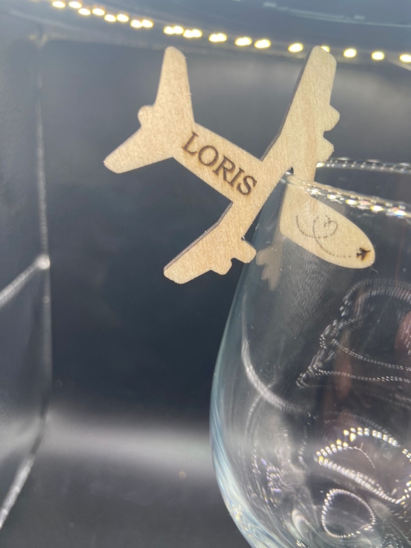 Segnaposto personalizzati a forma di aereo per matrimonio - immagine 10