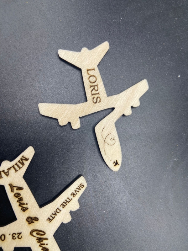 Segnaposto personalizzati a forma di aereo per matrimonio - immagine 7