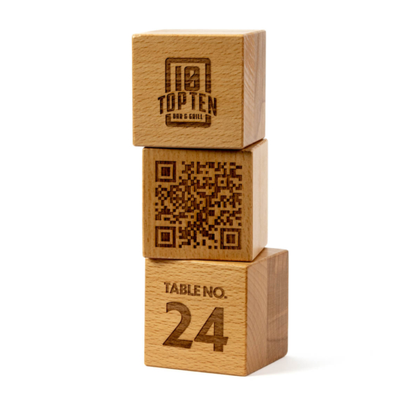 Cubo segnatavolo con logo, numero e qr code, personalizzabili - immagine 3
