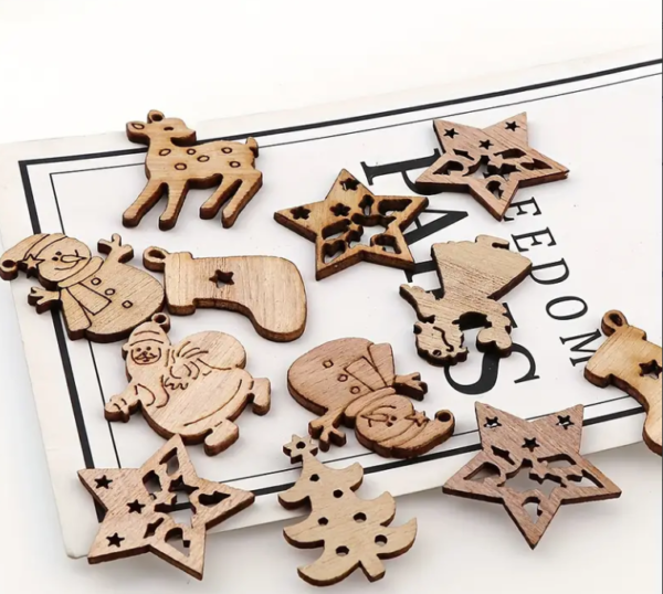 Kit Sagome in legno a tema Natale Docrafts