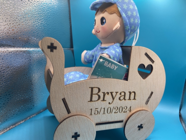 PASSEGGINO IN LEGNO PERSONALIZZABILE CON NOME - immagine 10