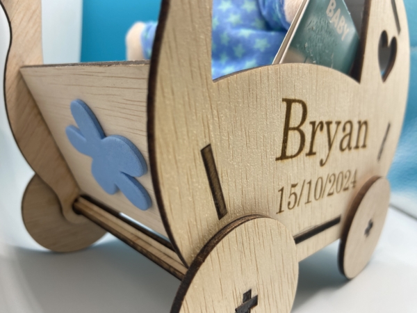 PASSEGGINO IN LEGNO PERSONALIZZABILE CON NOME - immagine 16