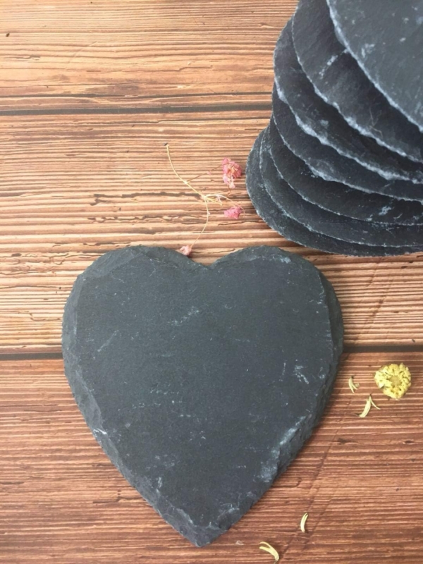 Sottobicchiere in Ardesia Naturale  a Forma di Cuore  - 4 pezzi - immagine 6