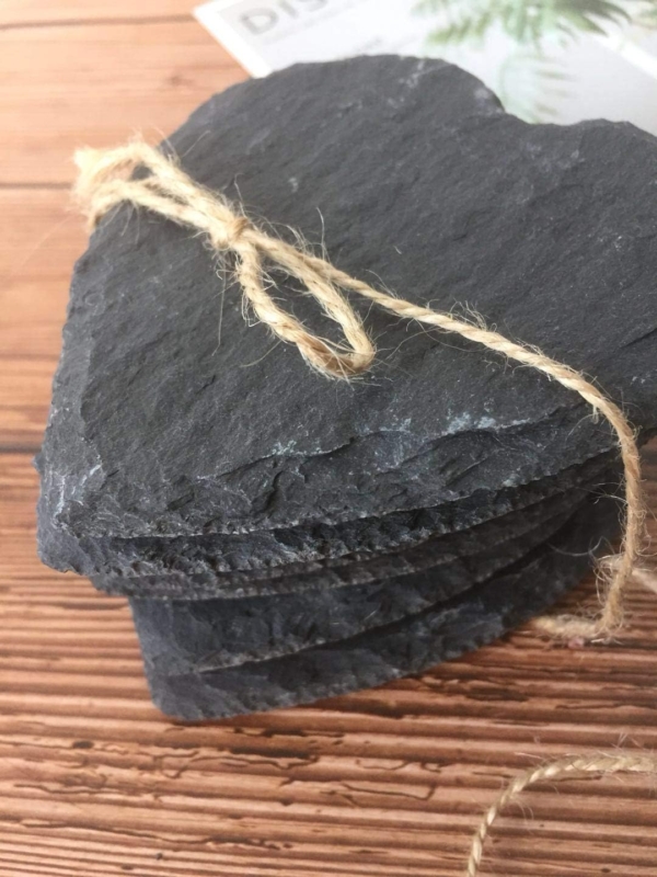 Sottobicchiere in Ardesia Naturale  a Forma di Cuore  - 4 pezzi - immagine 7