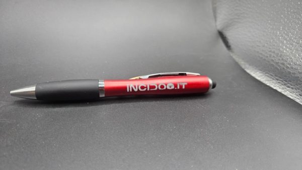 Penna  a sfera touch personalizzabile con logo o scritta luminosa - immagine 14